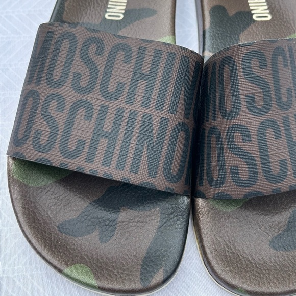 Moschino camouflage slides size 37(fits size 5-6) - Picture 2 of 4